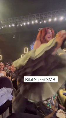 Shahroz Sabzwari's Daring Dance Move at Hum Style Awards Sparks Controversy and Memes!